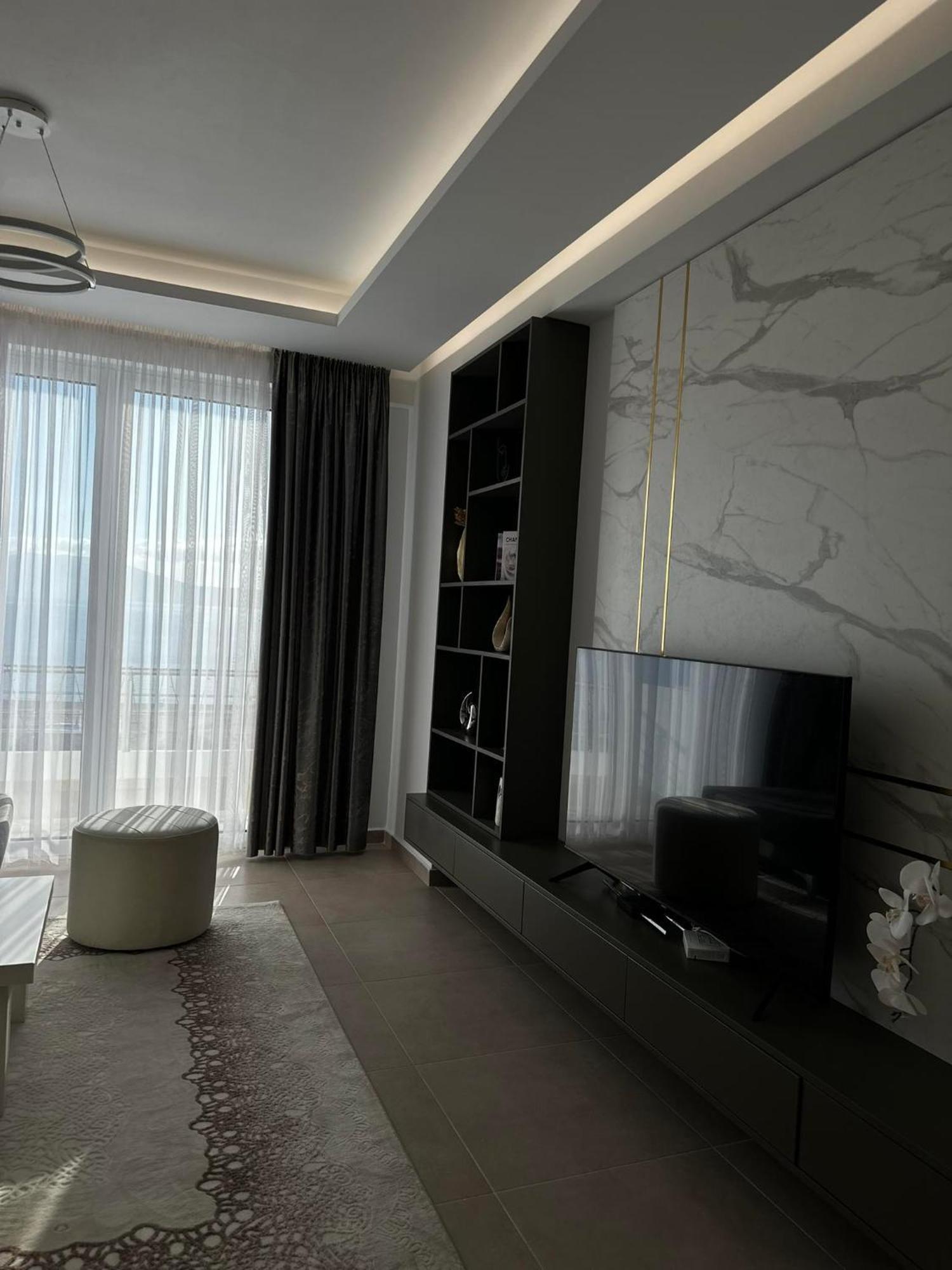 Sea View Apartment Luxury Vlorë 외부 사진